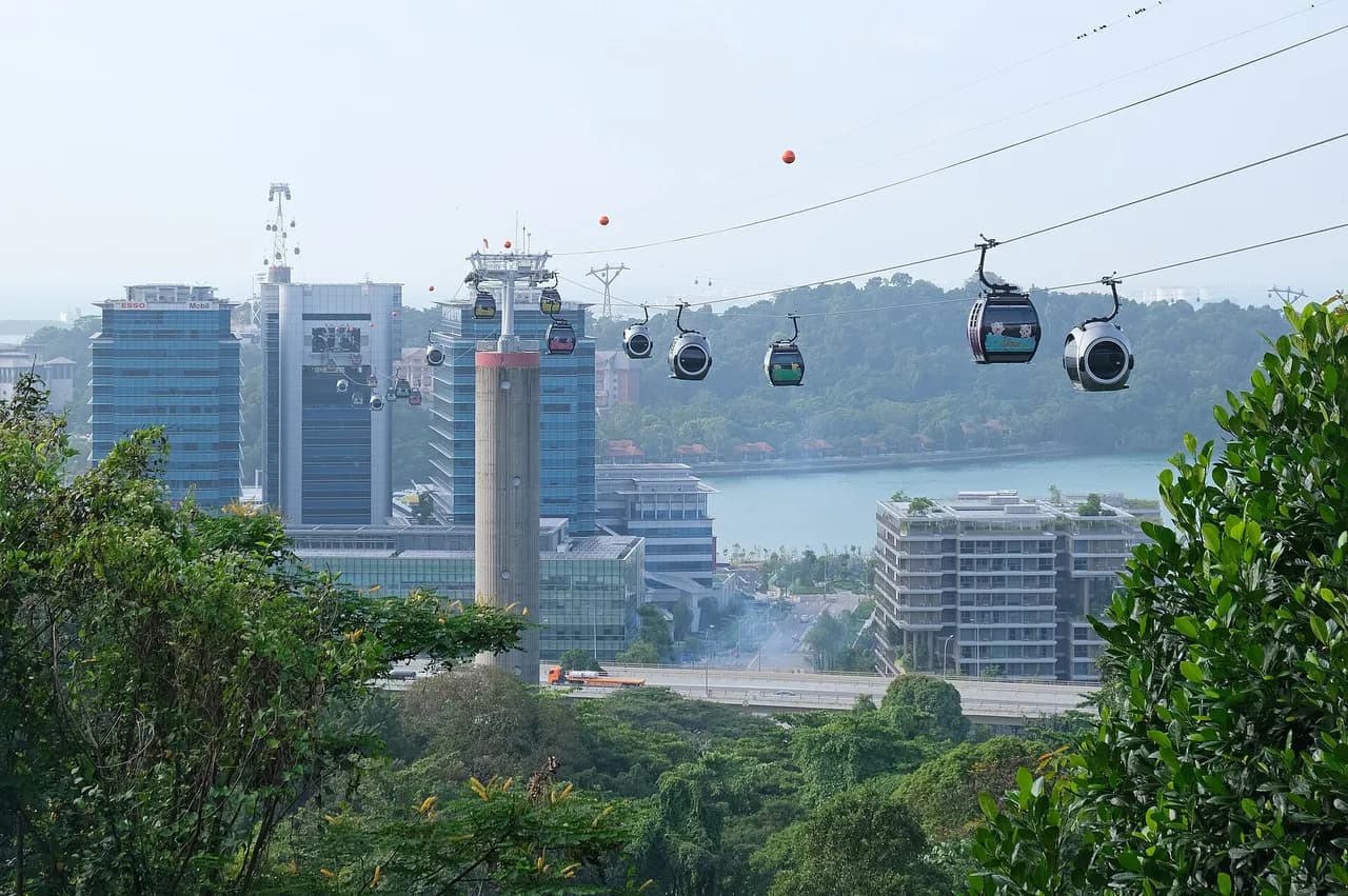 Сингапурын дүүжин зам (Cable Car)
